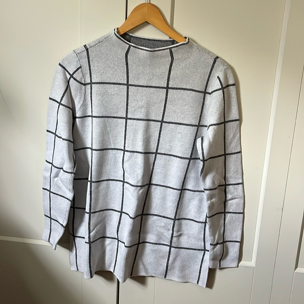 Cotton pullover sweater